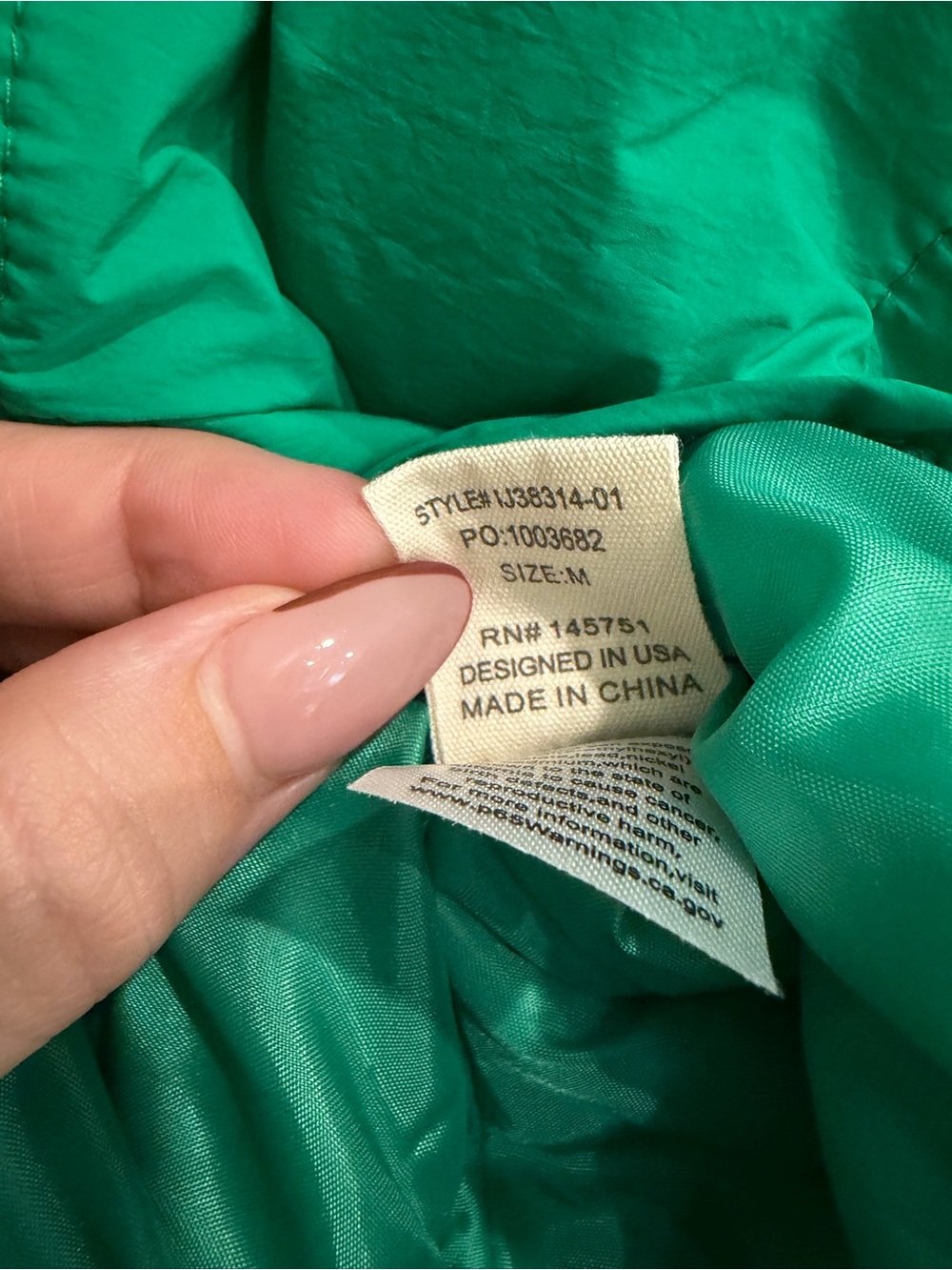 Peach Love California Green Cropped Puffer Jacket Medium J38314-01 NWOT - Picture 9 of 9